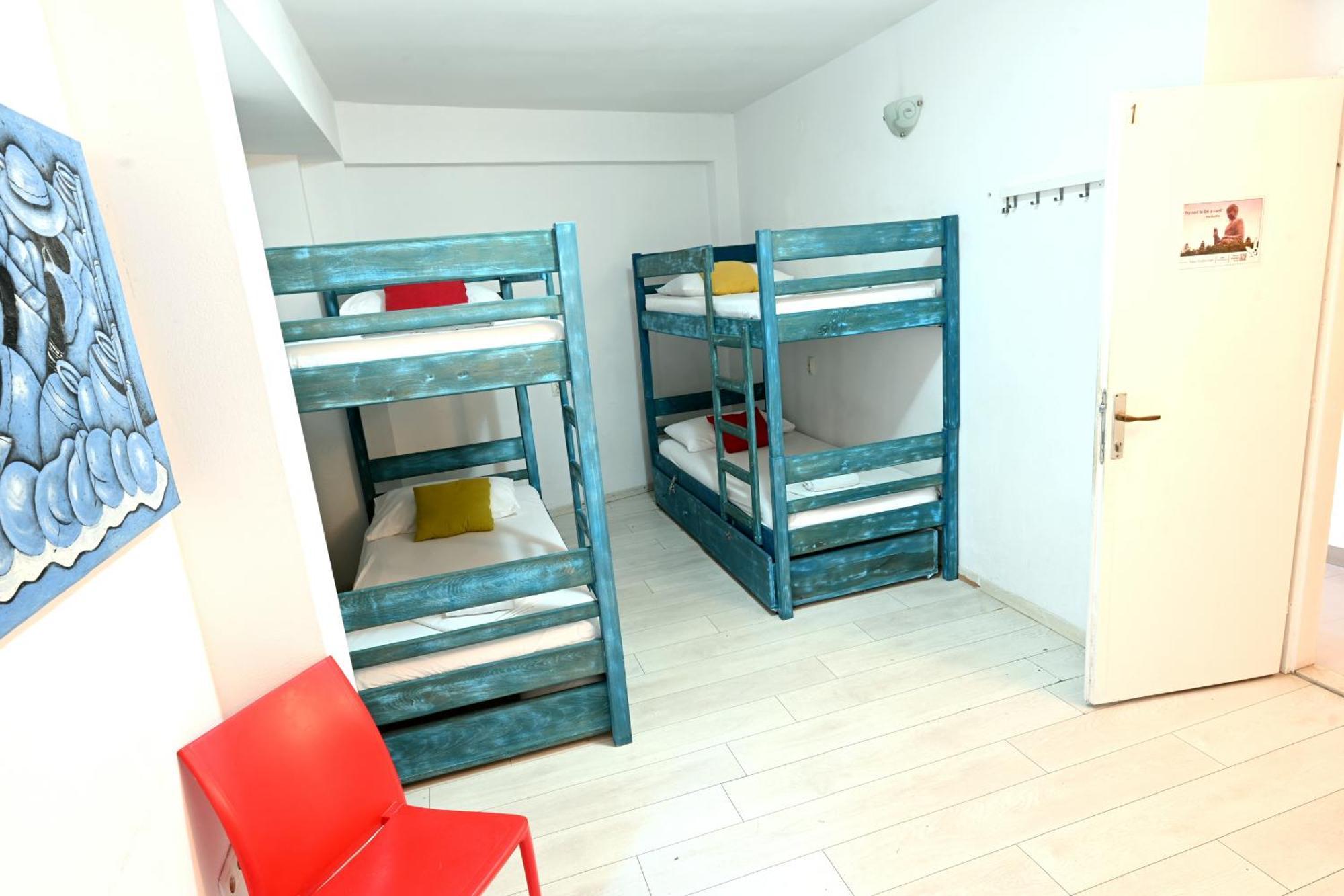 White Rabbit Hostel ฮวาร์ ภายนอก รูปภาพ