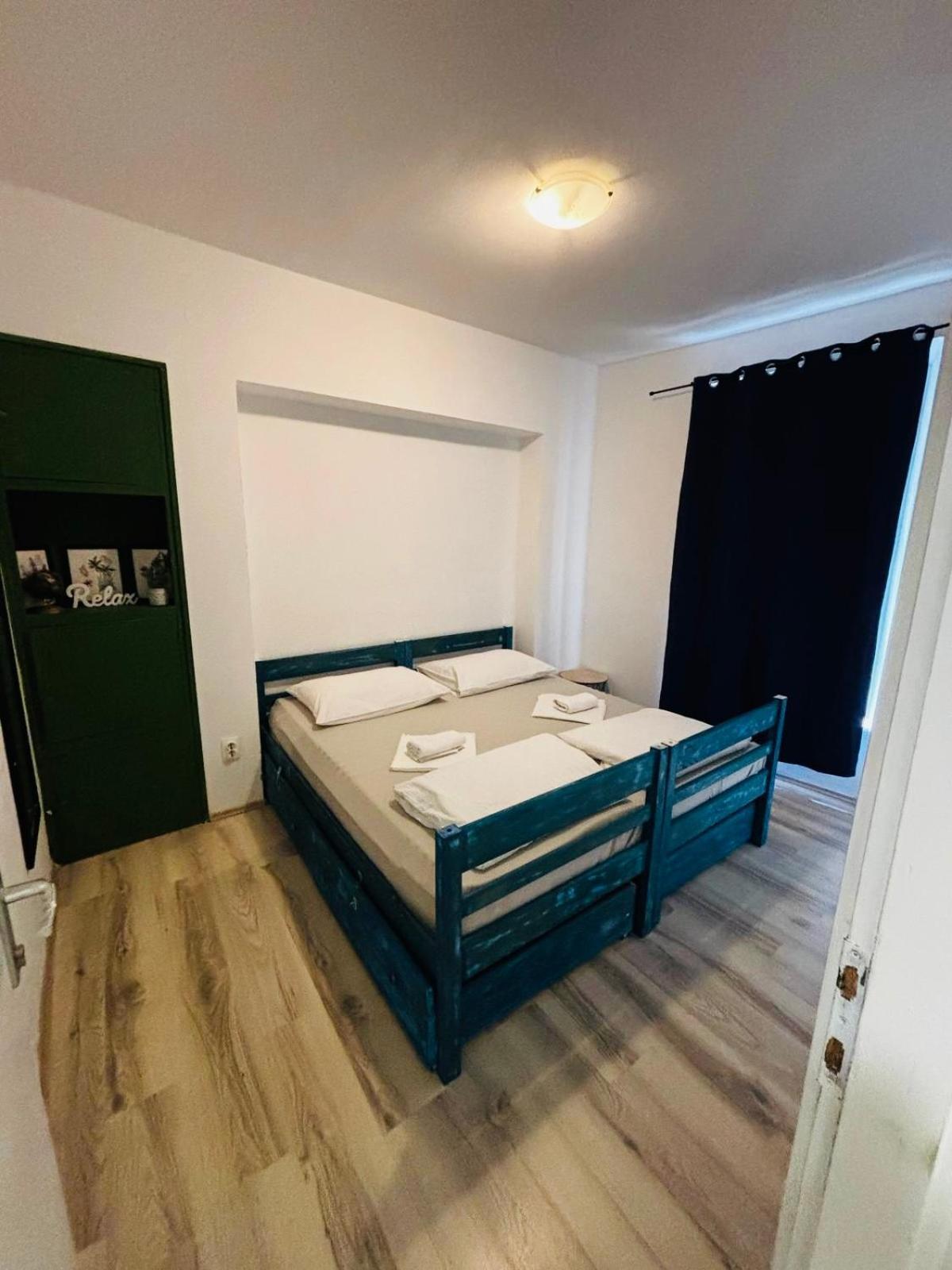 White Rabbit Hostel ฮวาร์ ภายนอก รูปภาพ